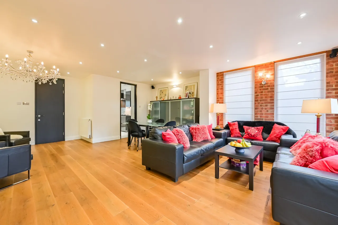 8 Osborne Road, London, photo 8