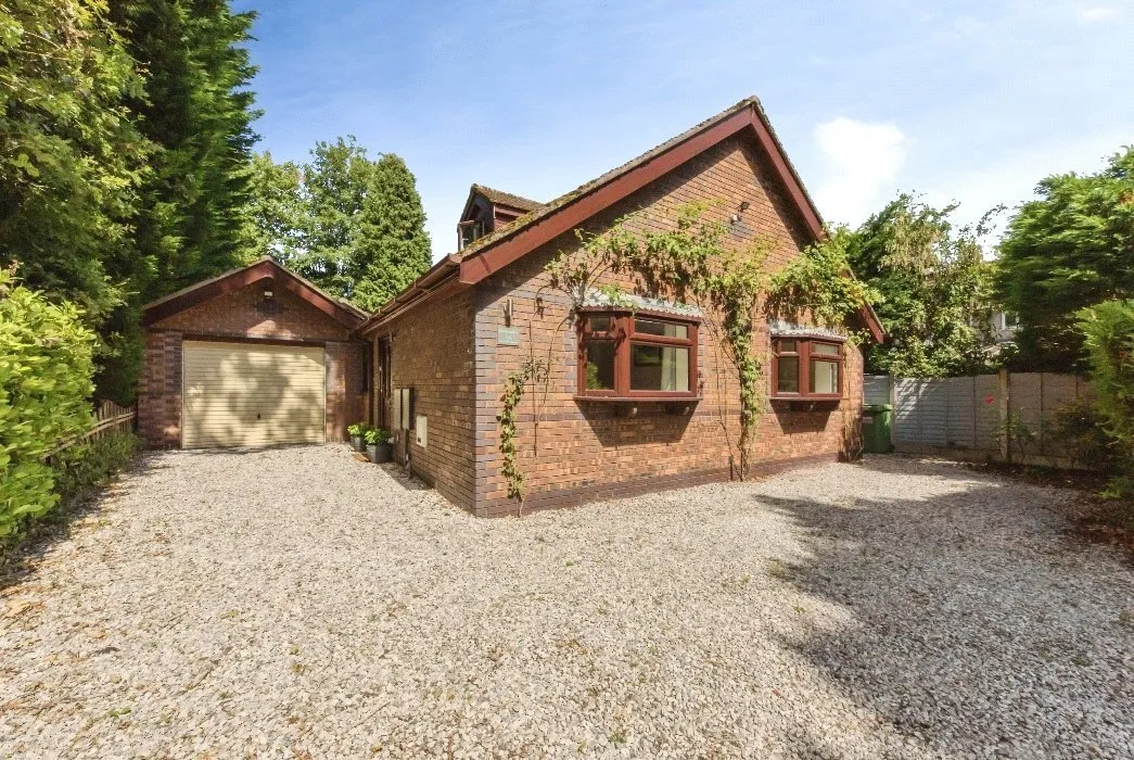 4 bed house for sale — Woodlands Crescent, High Legh, Knutsford, Cheshire, WA16