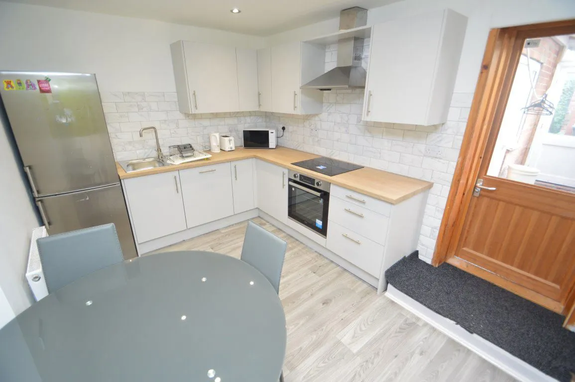 Malvern Villas, Gilesgate, DH1, photo 4