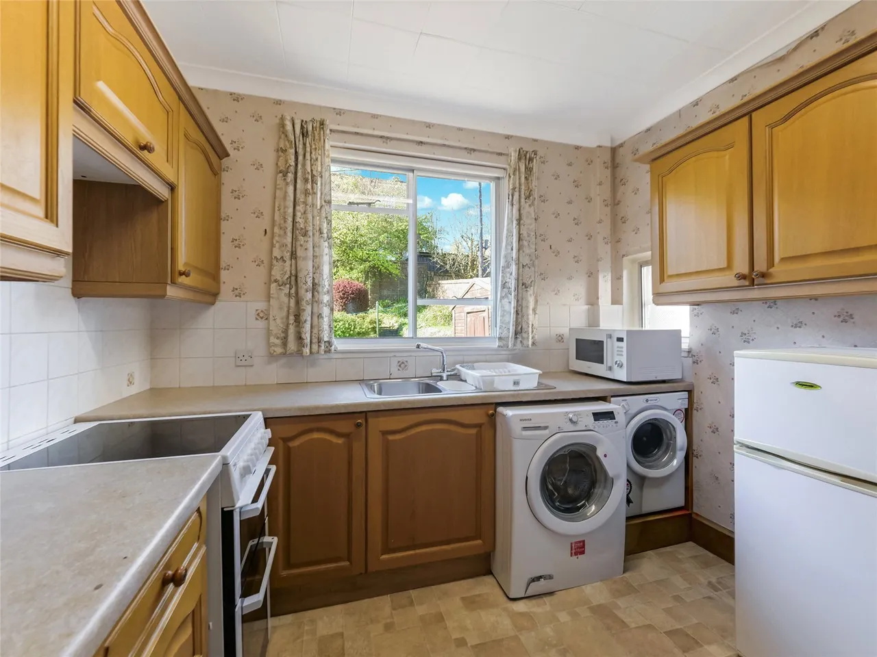 Brisbane Street, Greenock, Inverclyde, PA16, photo 7