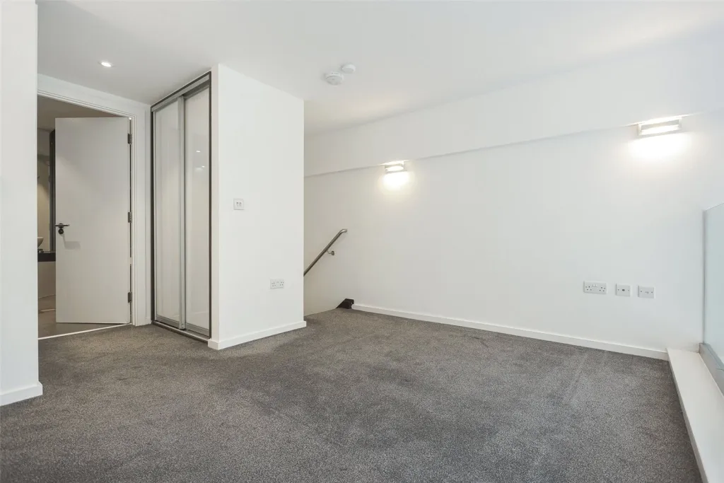 Drummond Way, Highbury & Islington, N1, photo 12