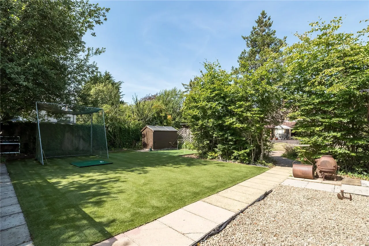 Hollin Lane, Styal, SK9, photo 23