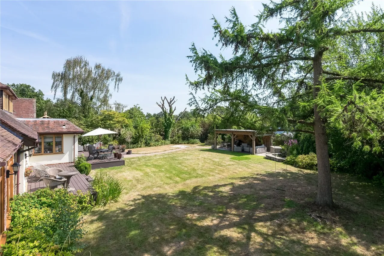 Hollin Lane, Styal, SK9, photo 20