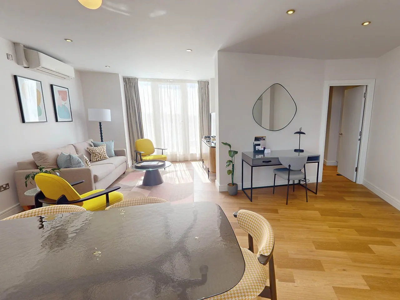 2K Gloucester Park Apartments, Ashburn Place, London, photo 8