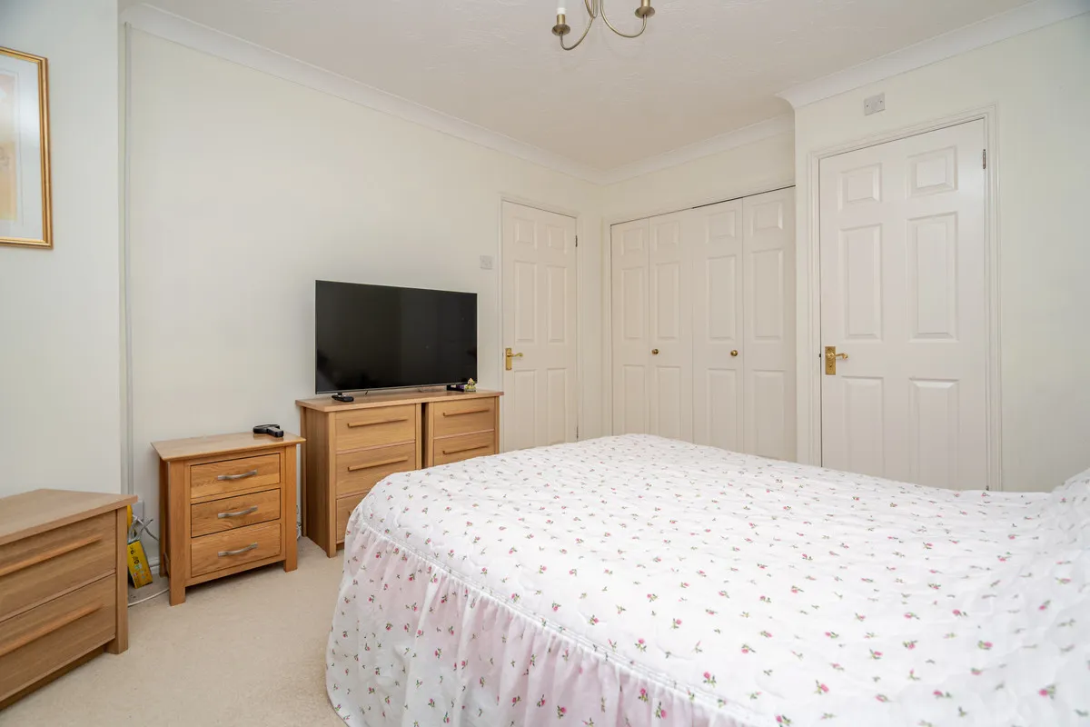 Bedford, MK43, photo 10