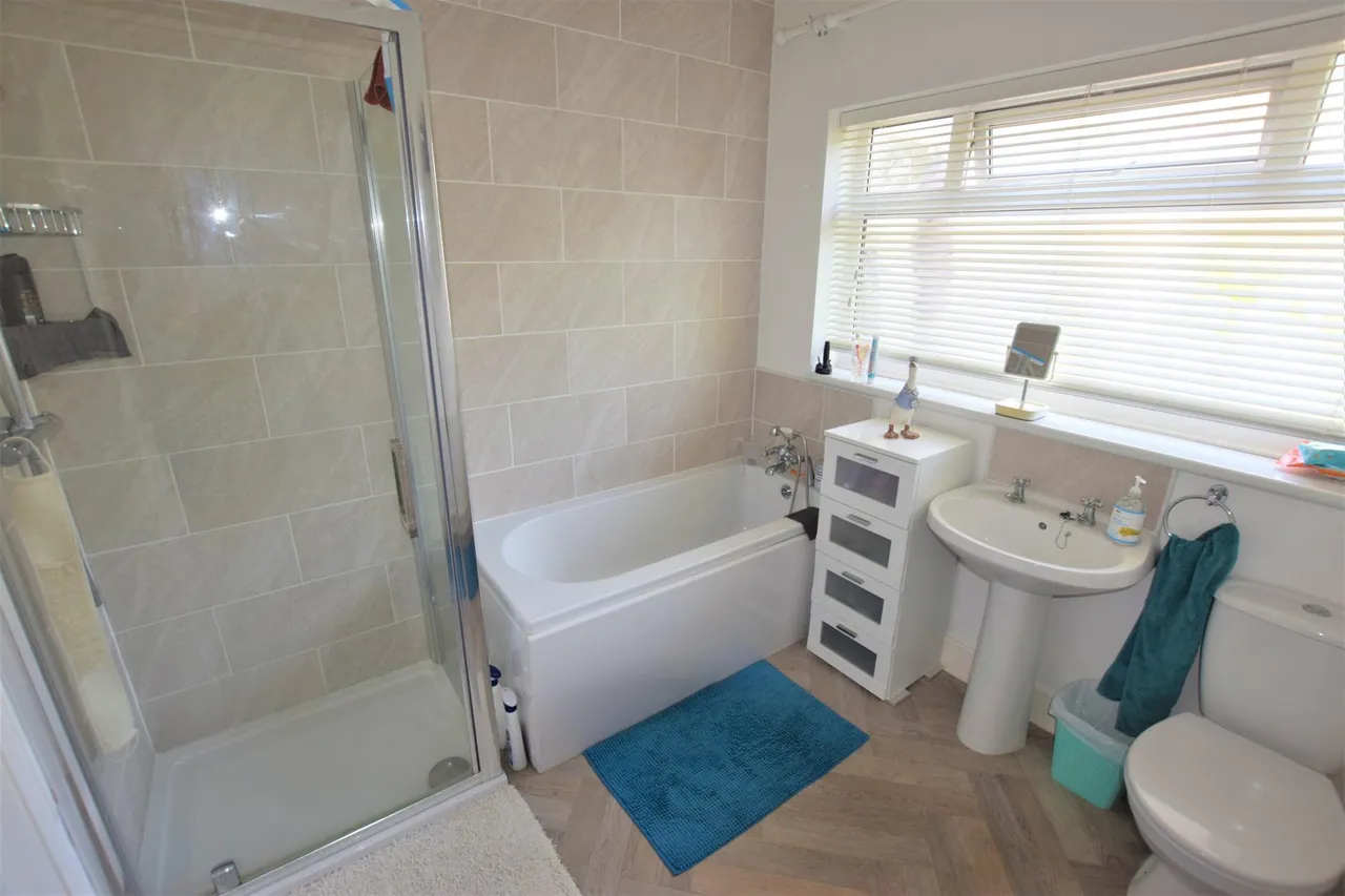 Vine Road, Skegness, PE25, photo 10