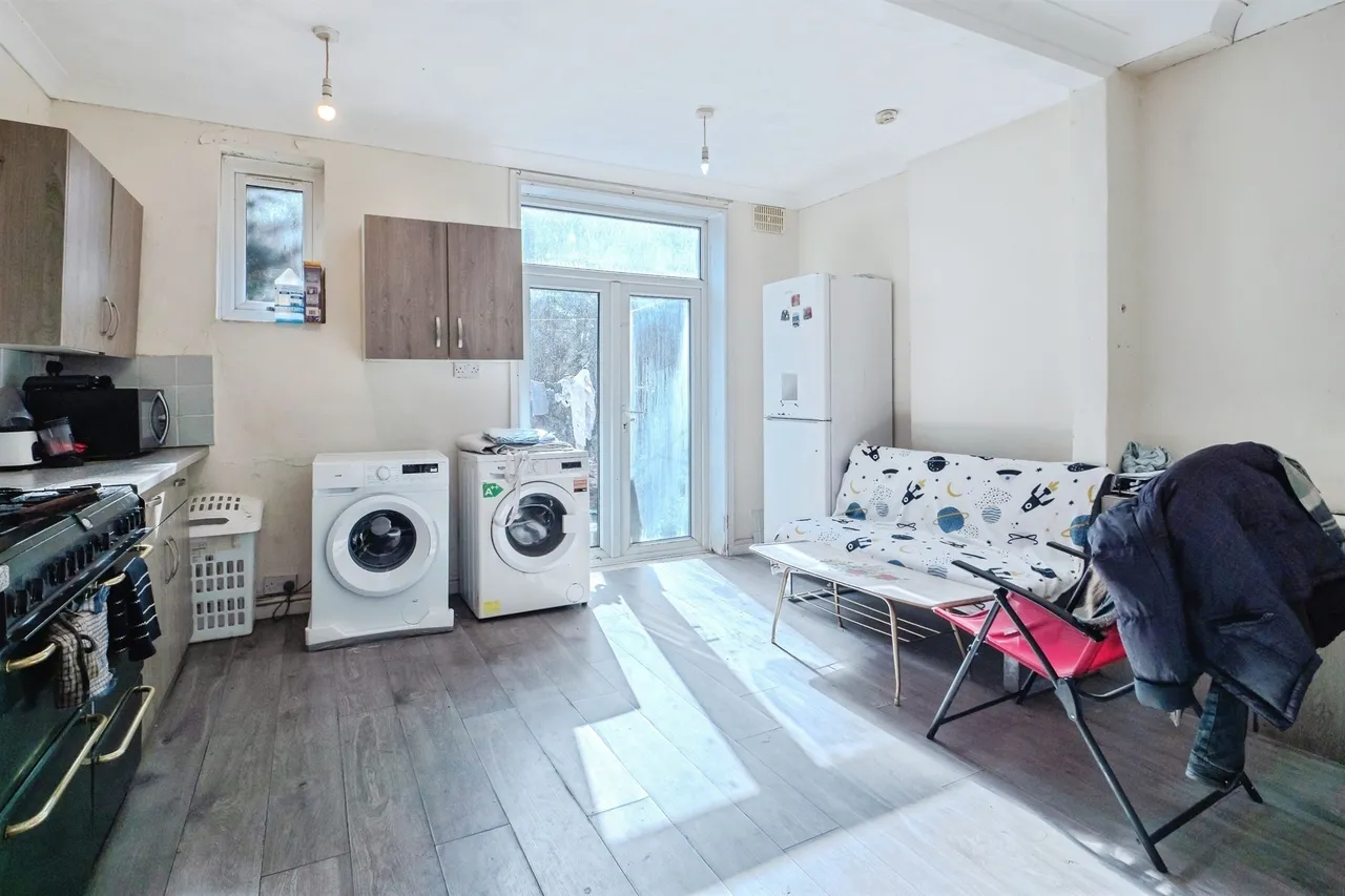 Knowles Road, Leicester, LE3, photo 14