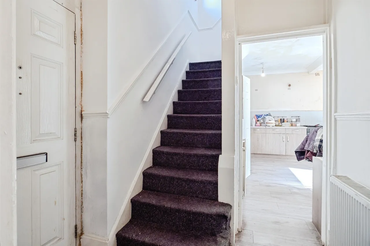 Knowles Road, Leicester, LE3, photo 15