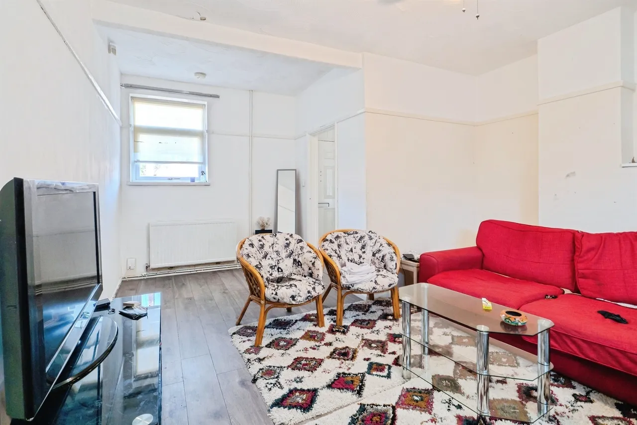 Knowles Road, Leicester, LE3, photo 13