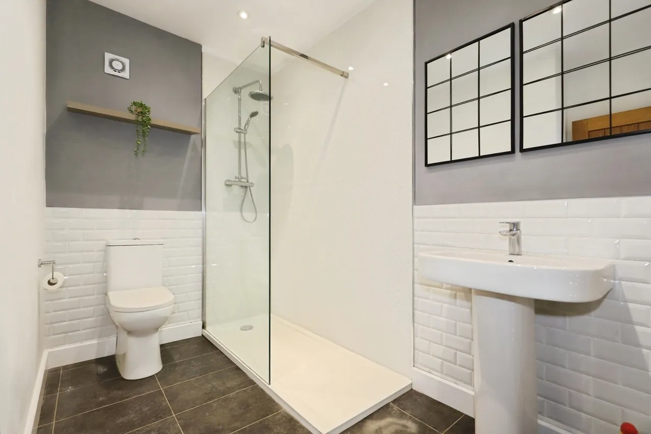 Hurcott Road, Kidderminster, DY10, photo 11