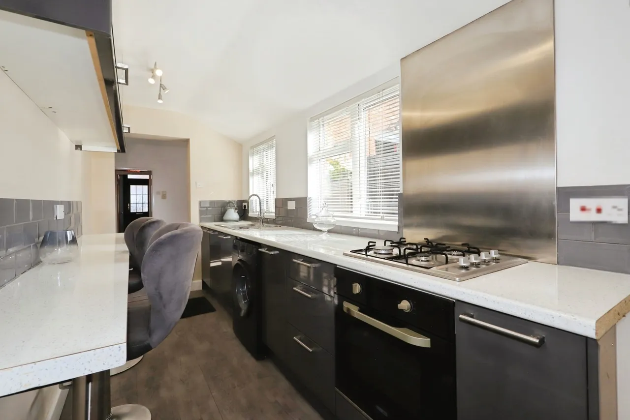 Hurcott Road, Kidderminster, DY10, photo 7
