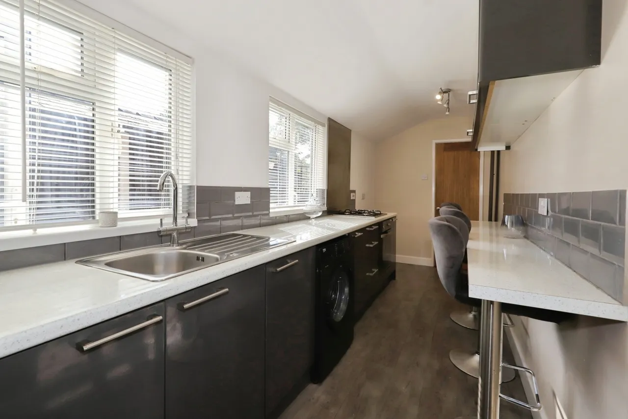 Hurcott Road, Kidderminster, DY10, photo 4