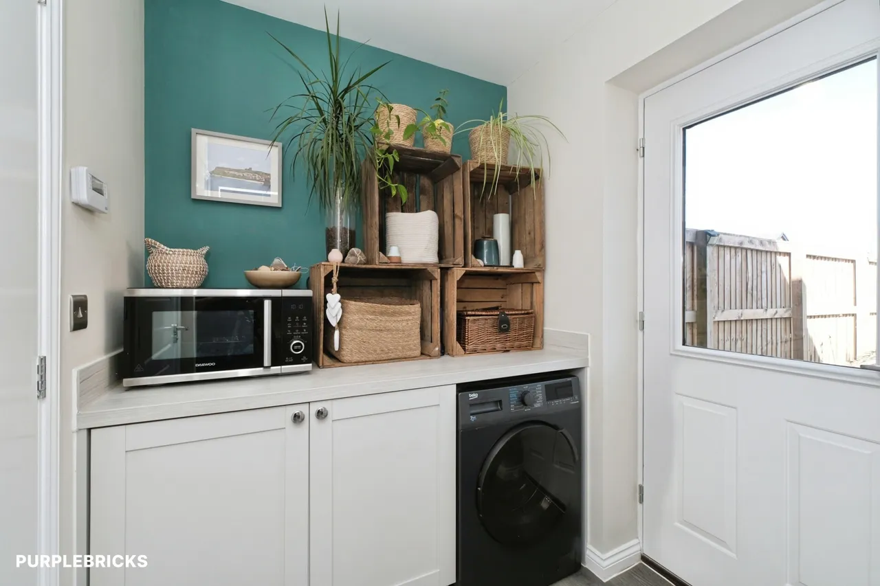 Deepfields Drive, Shipley, DE75, photo 10