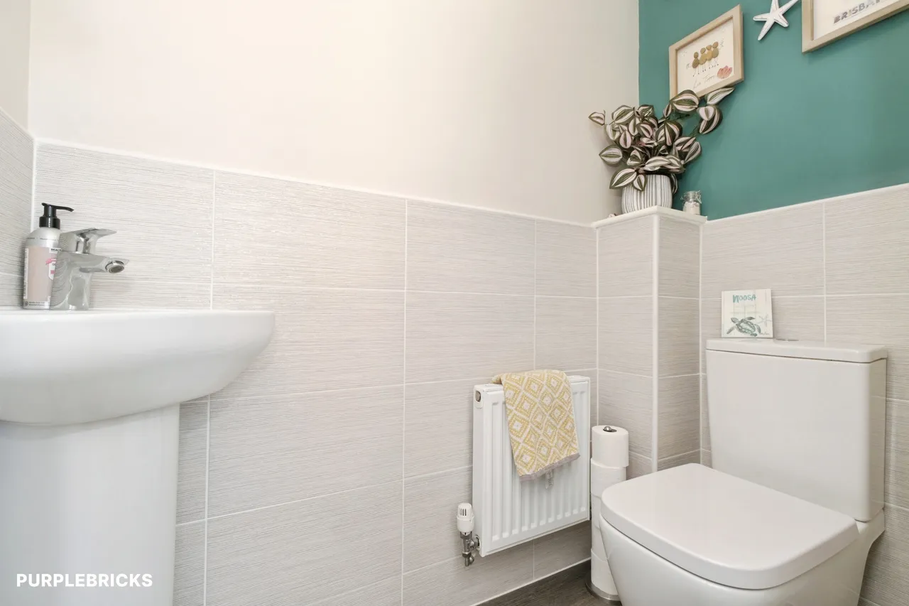 Deepfields Drive, Shipley, DE75, photo 11