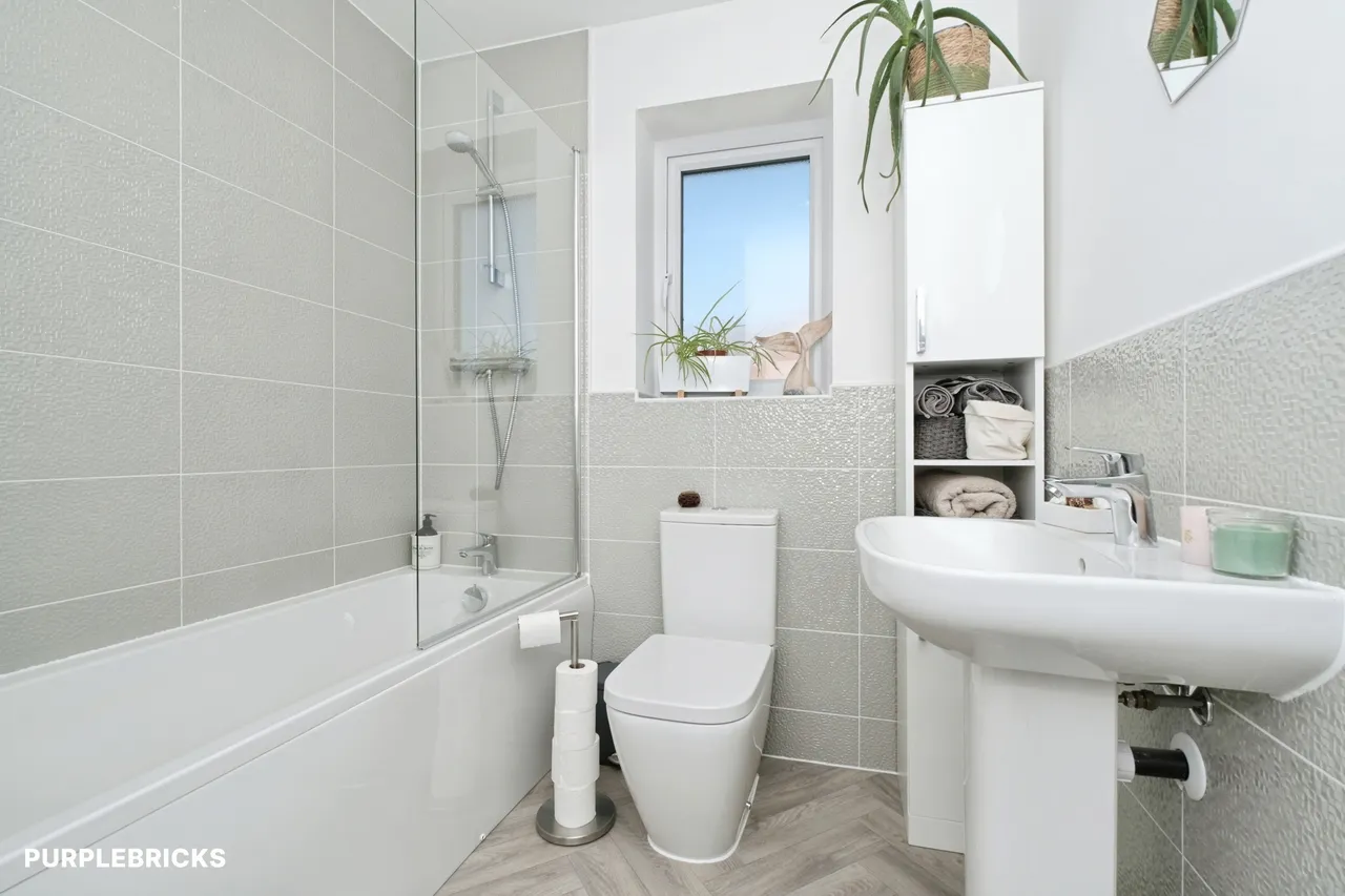 Deepfields Drive, Shipley, DE75, photo 18