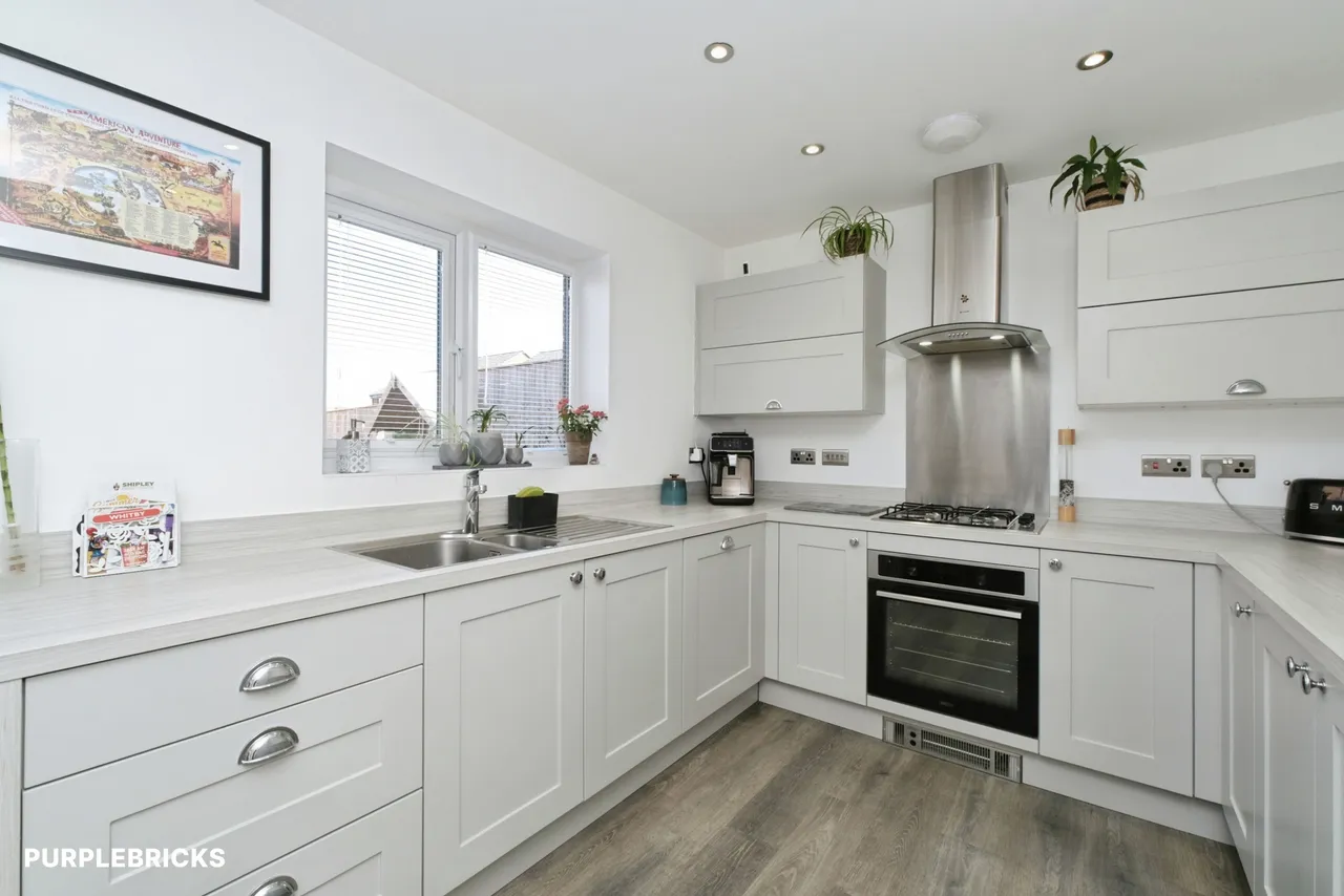 Deepfields Drive, Shipley, DE75, photo 7