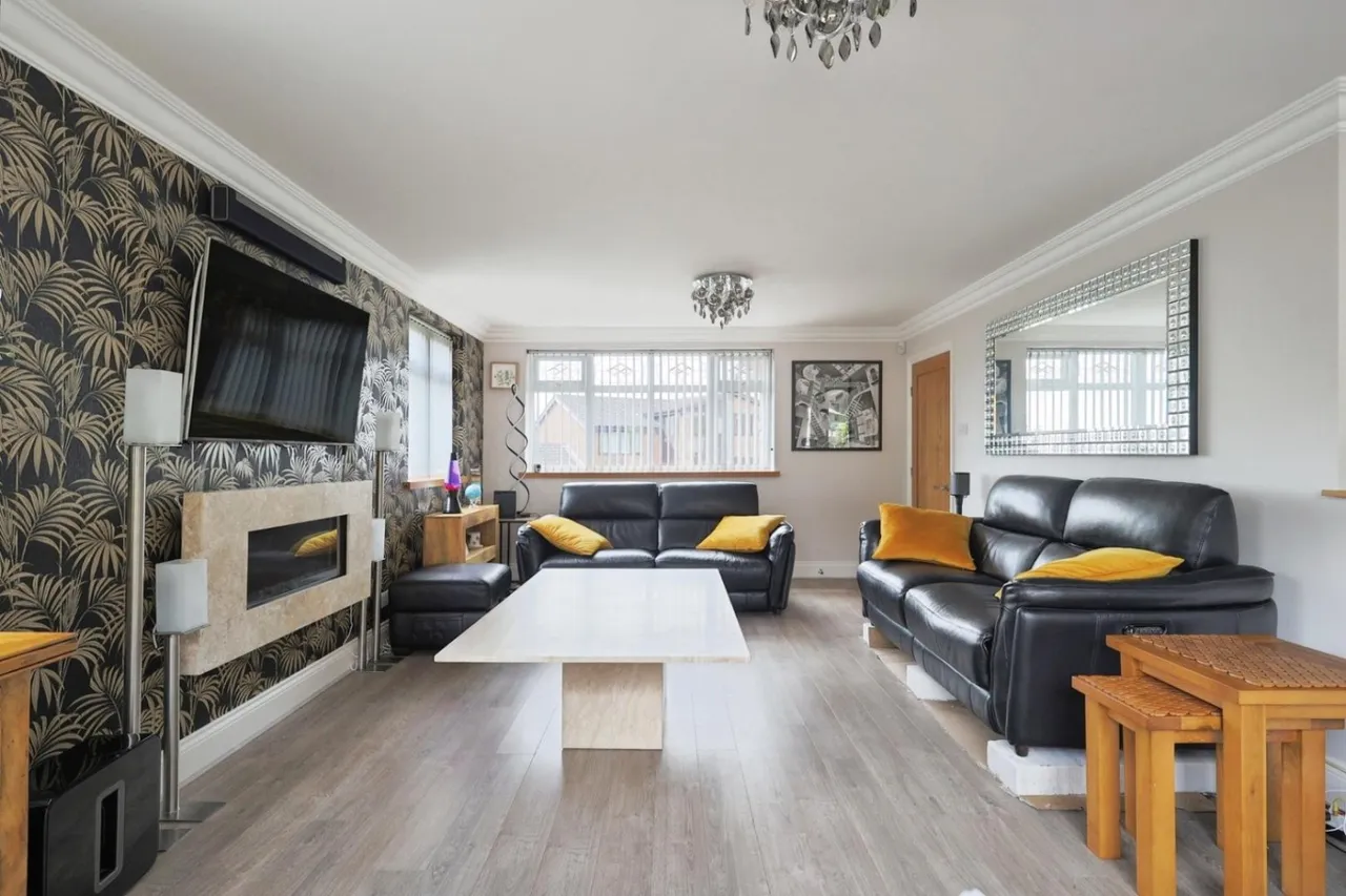 Oakcroft, Stalybridge, SK15, photo 6