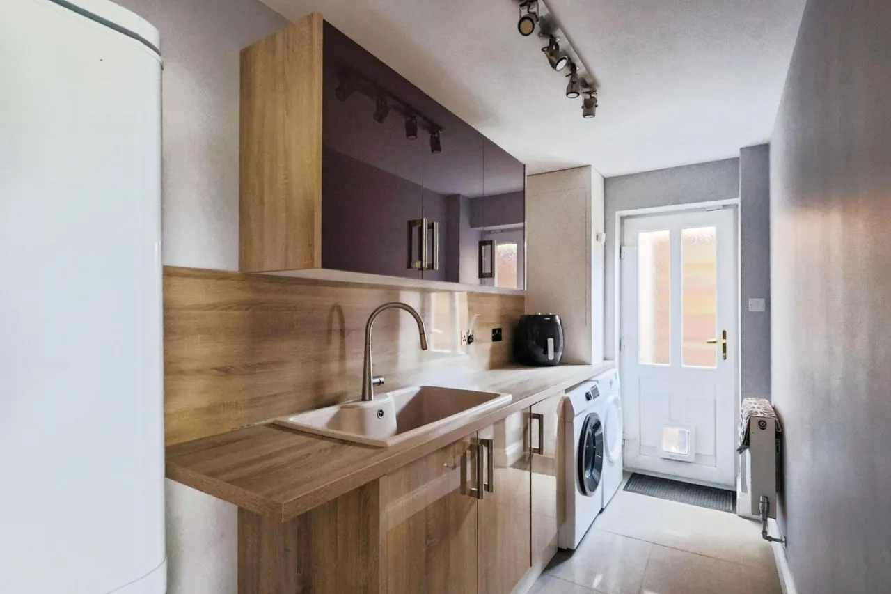 Oakcroft, Stalybridge, SK15, photo 13