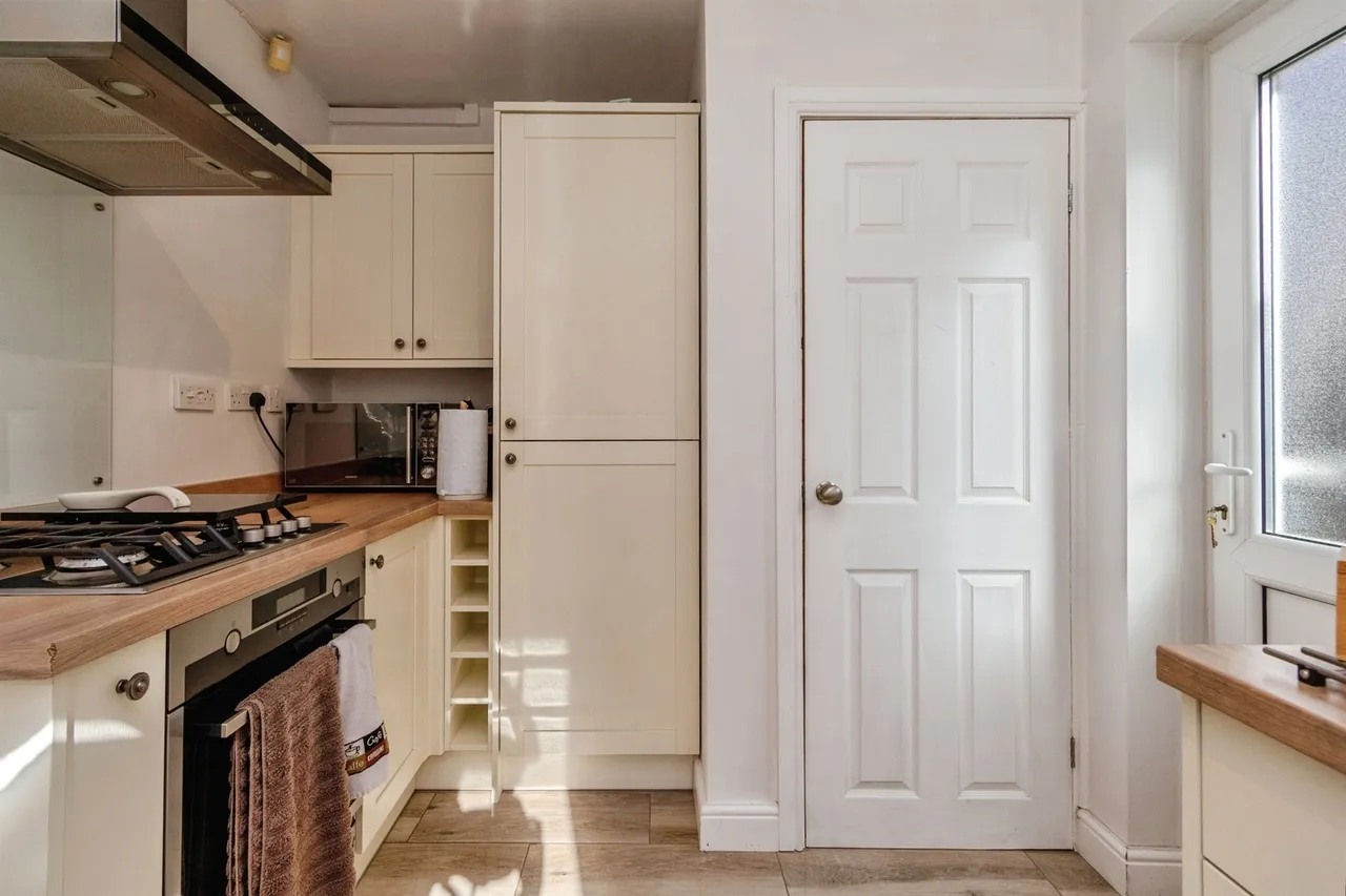 Kent Road, Wednesbury, WS10, photo 6