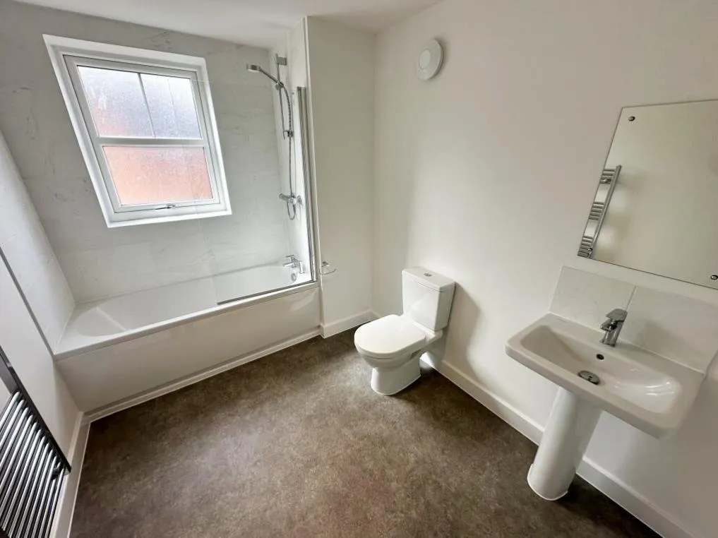 Charlotte Fox Lane, Crossgates, LS15, photo 12