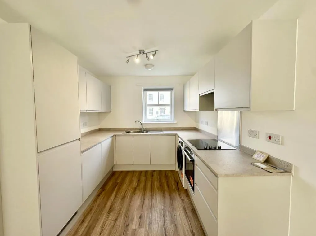 Charlotte Fox Lane, Crossgates, LS15, photo 3