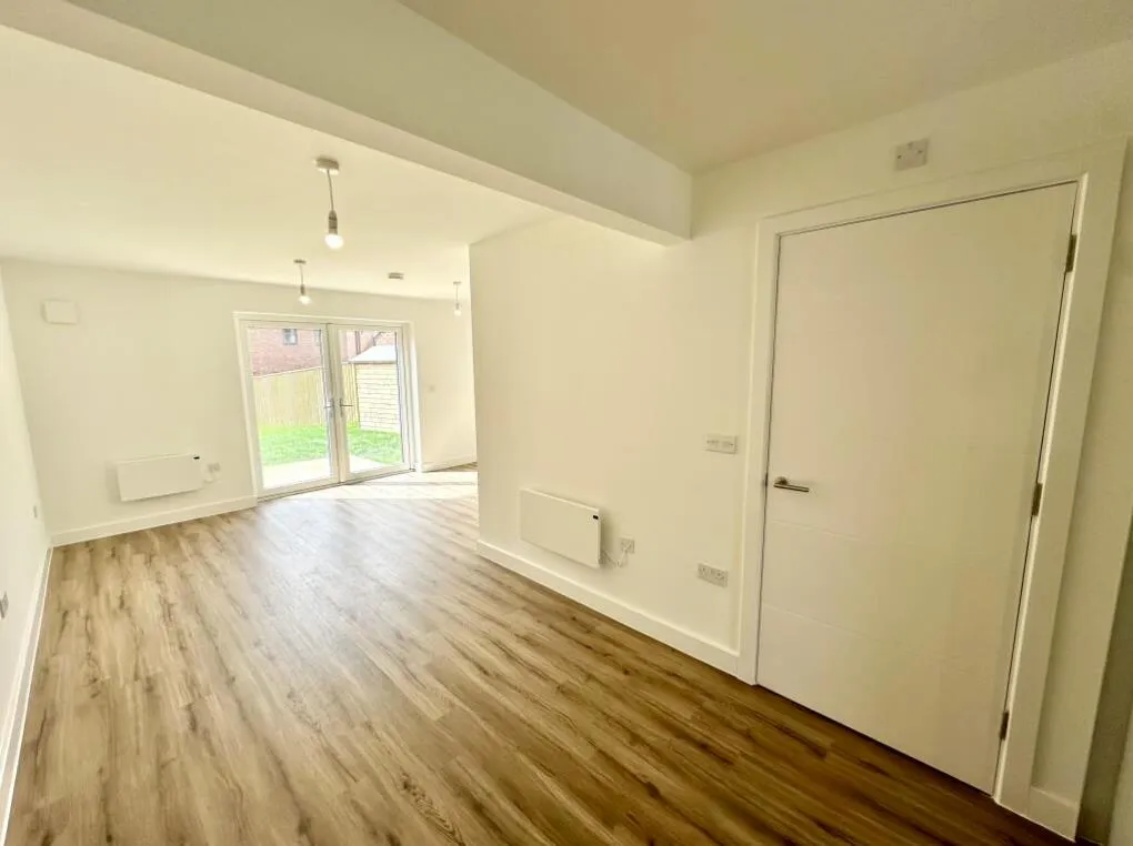 Charlotte Fox Lane, Crossgates, LS15, photo 6