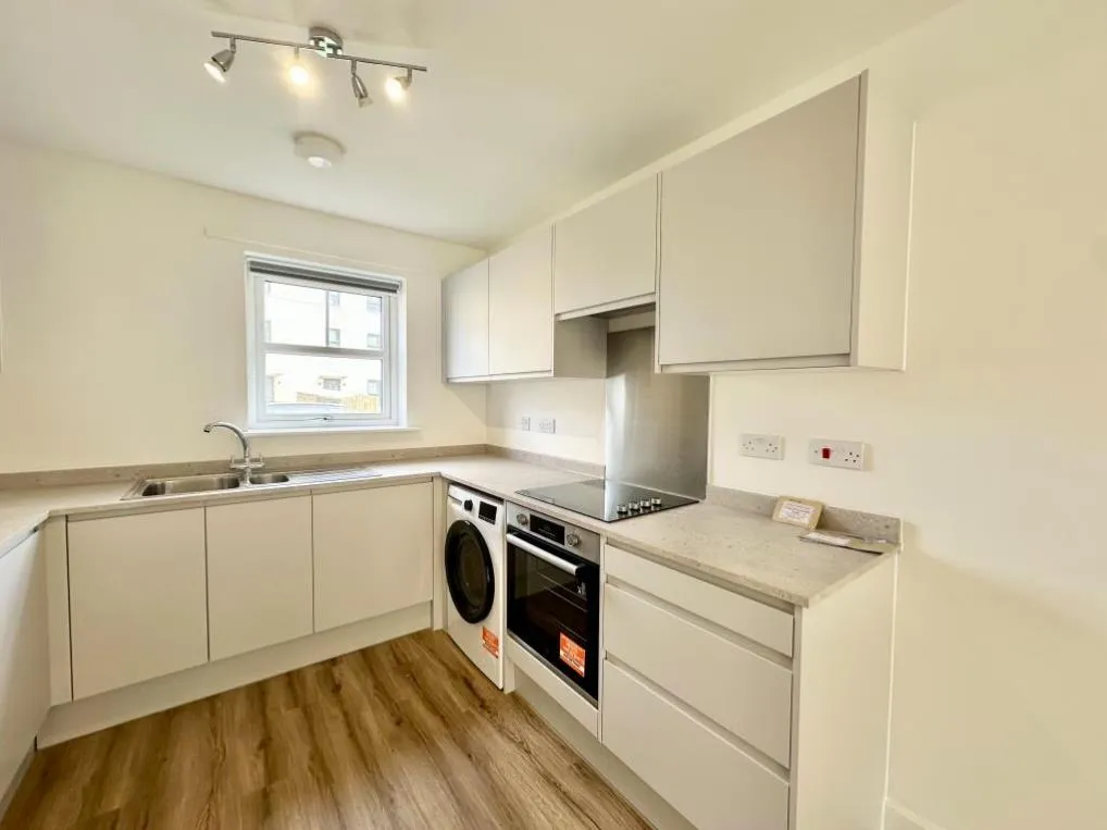 Charlotte Fox Lane, Crossgates, LS15, photo 2