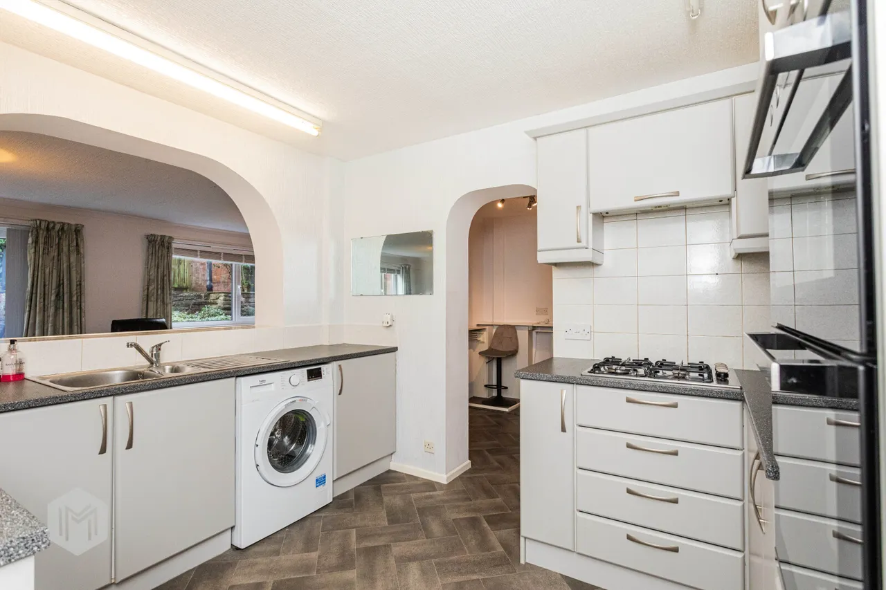 Stocks Park Drive, Horwich, Bolton, BL6 6BU, photo 3
