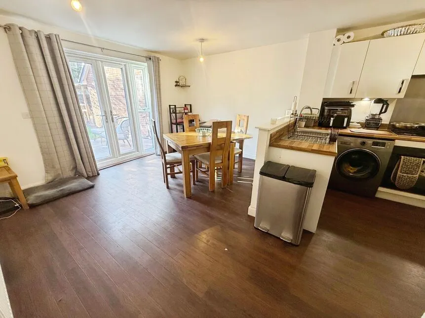 Brutus Court, North Hykeham, LN6, photo 7
