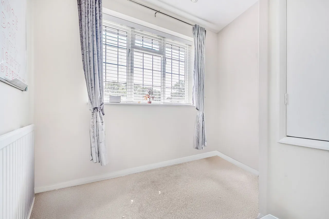 Nightingale Close, Rowland's Castle, PO9, photo 8