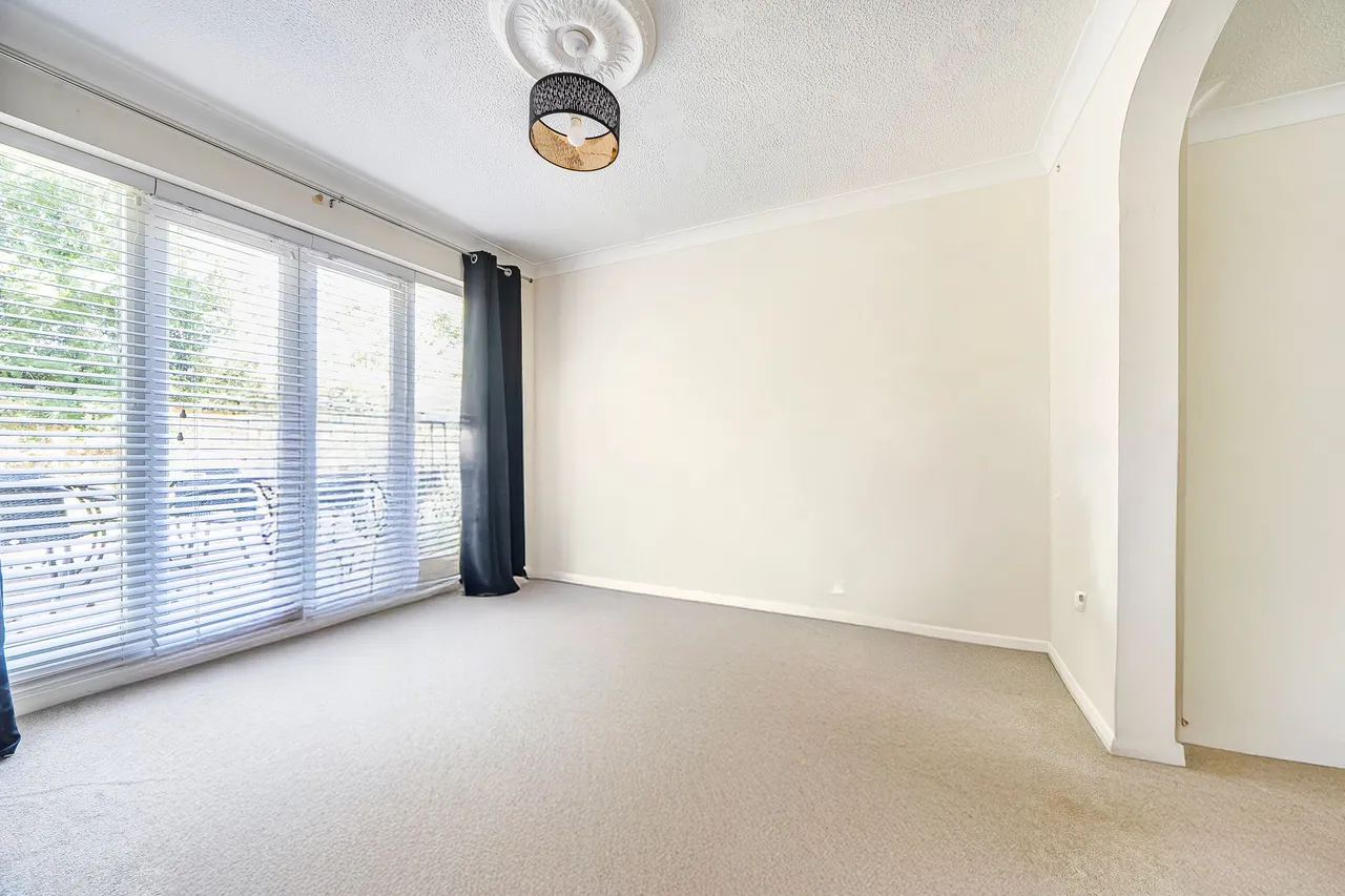 Nightingale Close, Rowland's Castle, PO9, photo 6