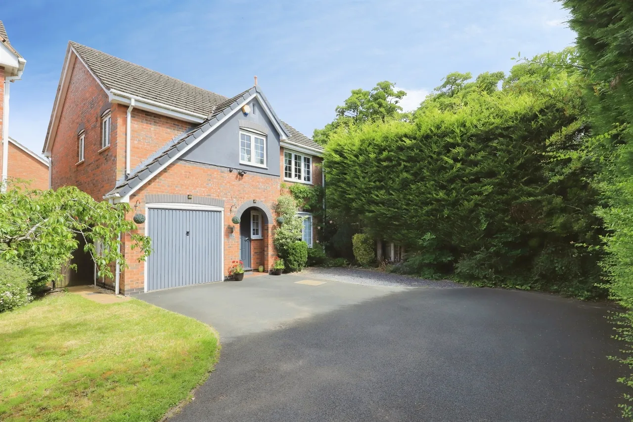 4 bed house for sale — Britannia Gardens, Stourport-On-Severn