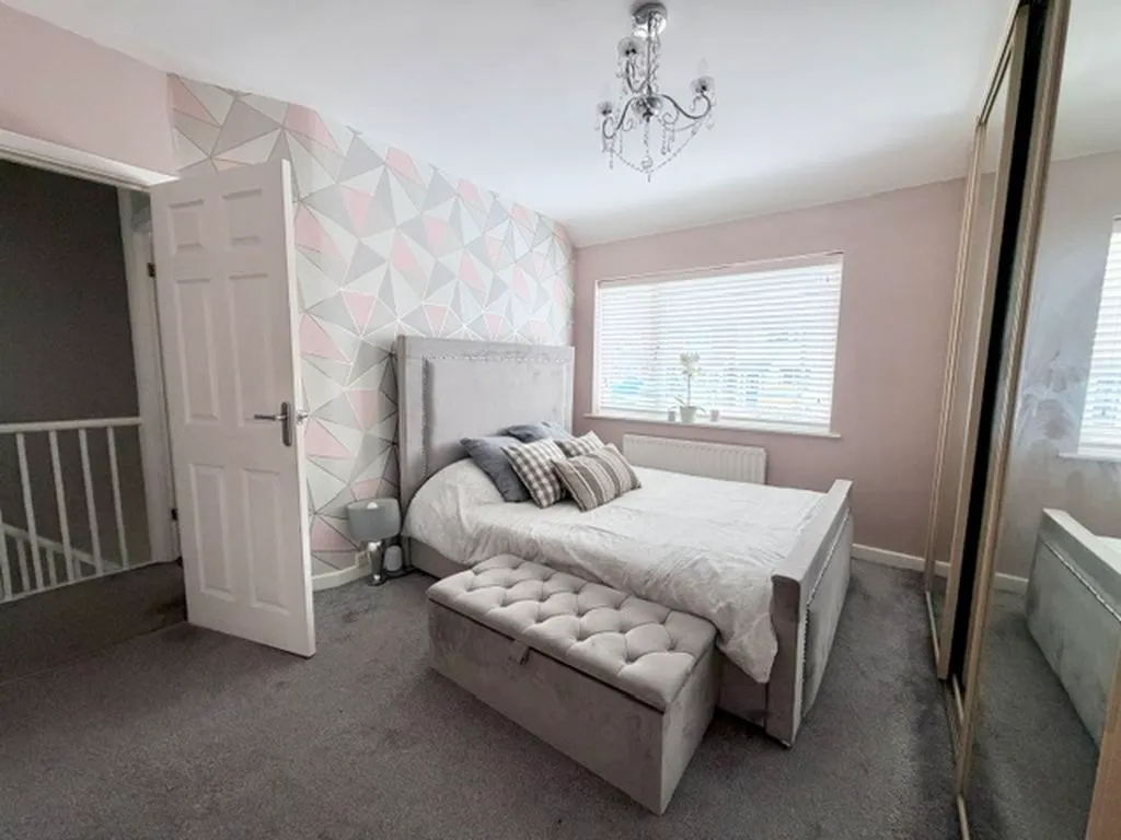Sterndale Road, Great Barr, B42, photo 8