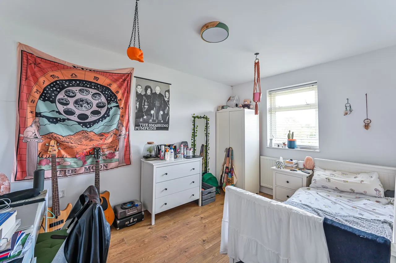 22 Denis Reeve Close, Mitcham, photo 8