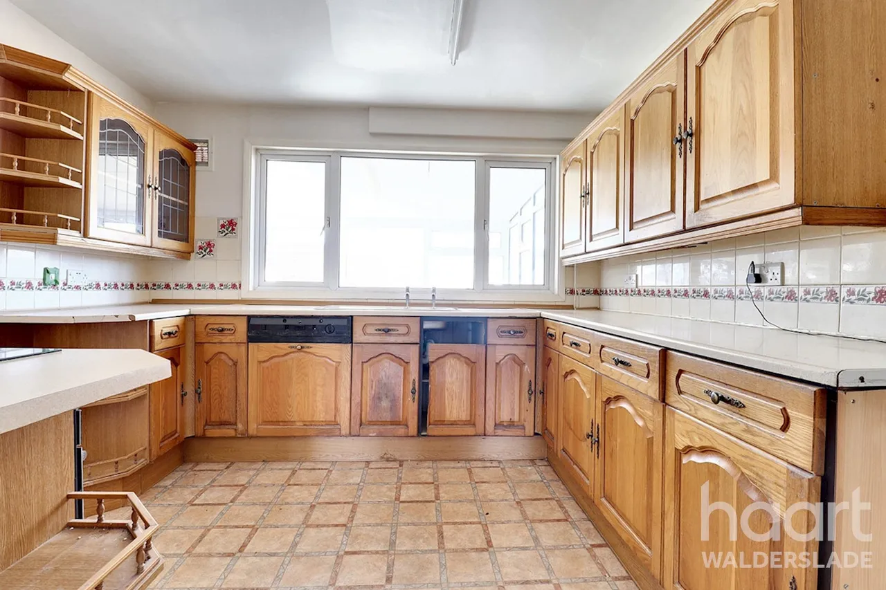 Coverdale Close, Chatham, ME5, photo 4