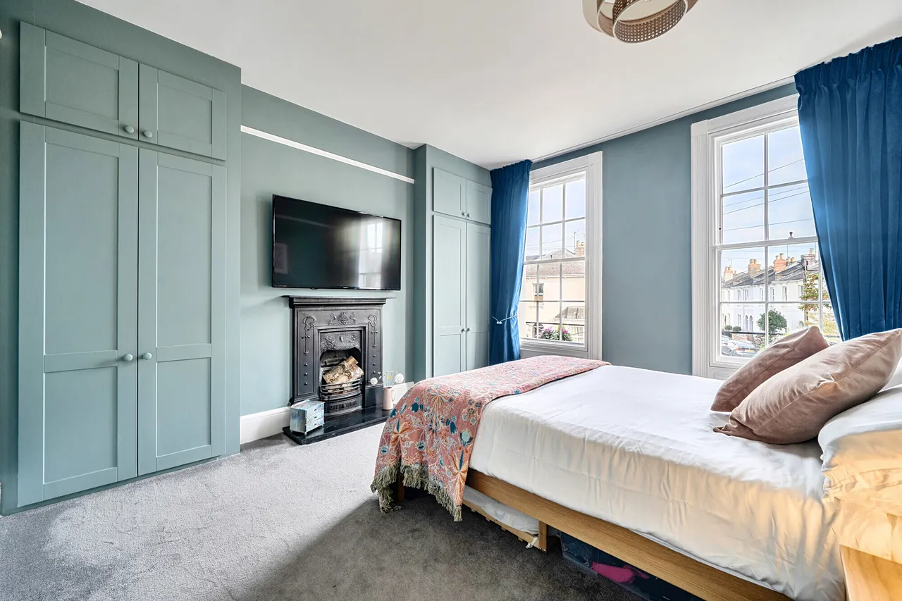 Hewlett Road, Cheltenham, GL52, photo 8