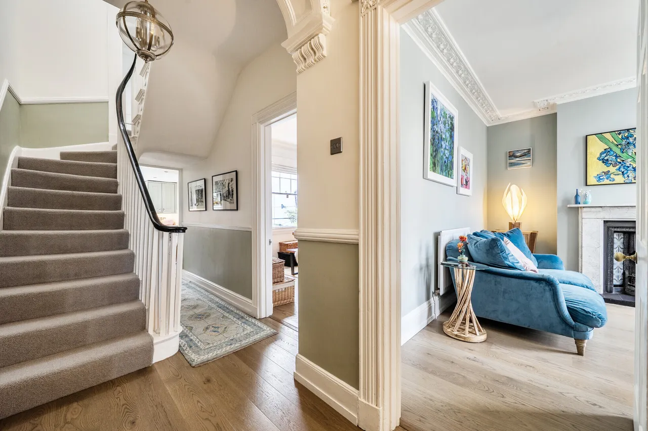 Hewlett Road, Cheltenham, GL52, photo 12
