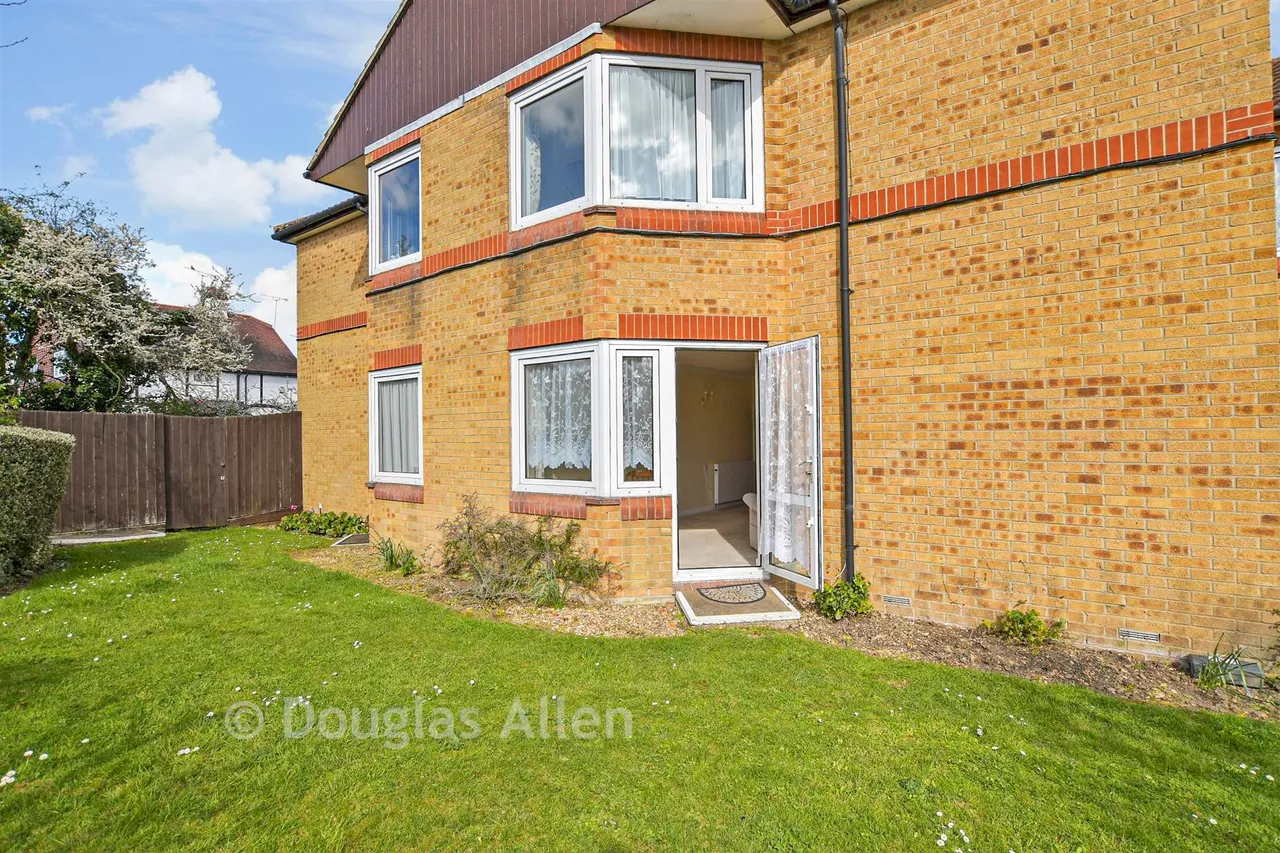 Church End Lane, Runwell, SS11, photo 8