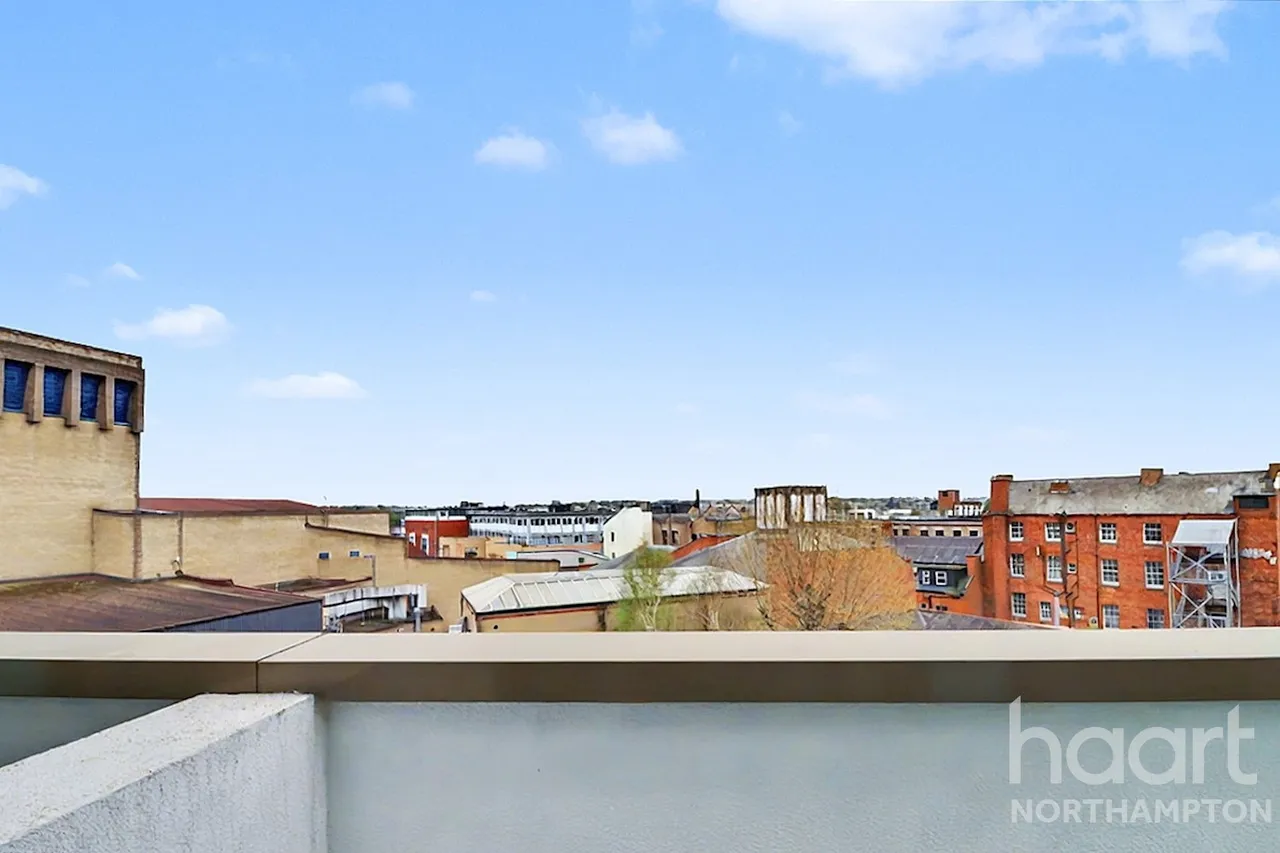 Derngate, Northampton, NN1, photo 13