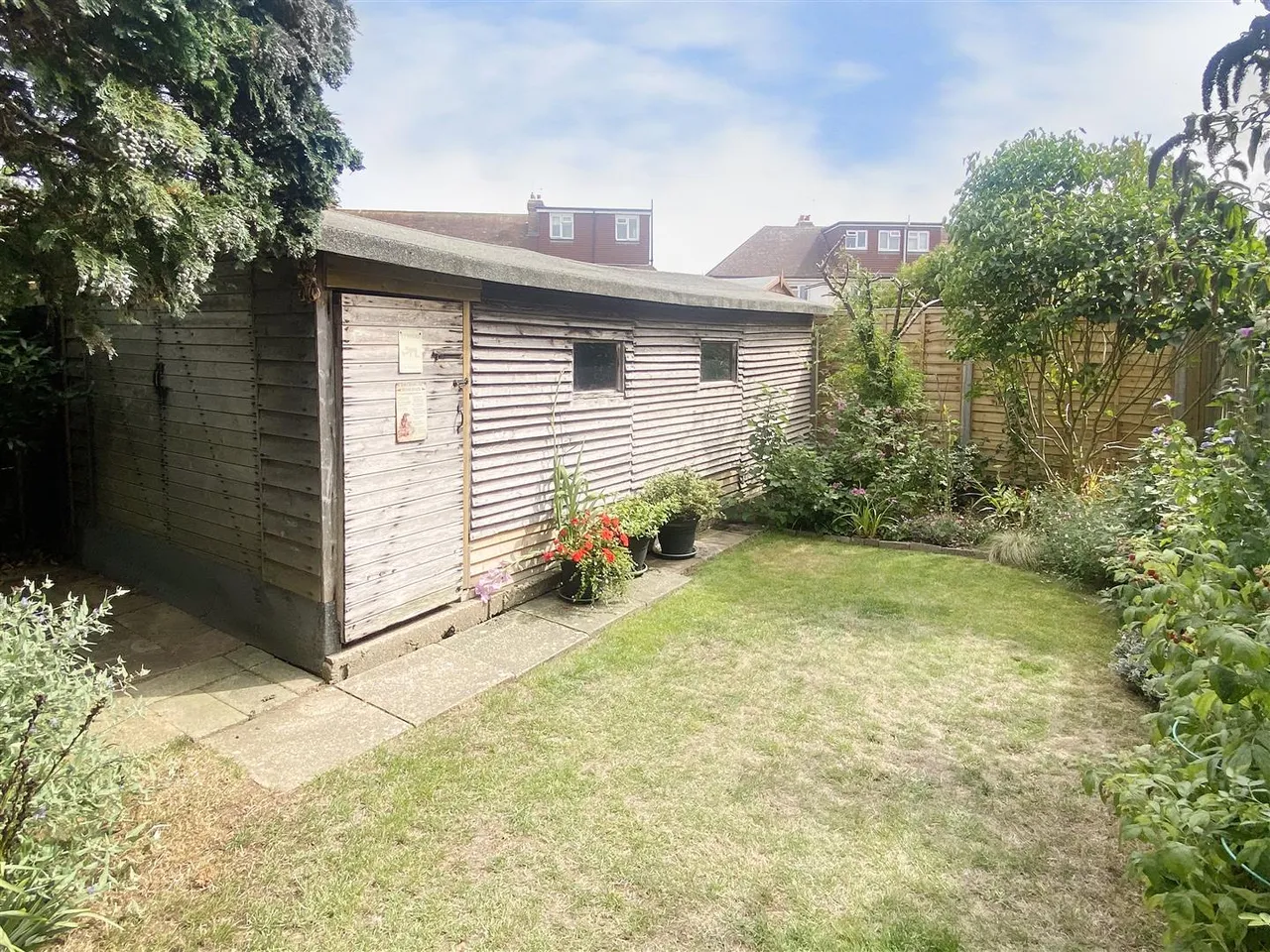 Walders Road, Rustington, photo 19