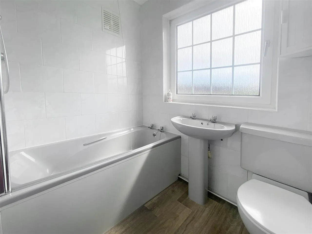 Walders Road, Rustington, photo 15