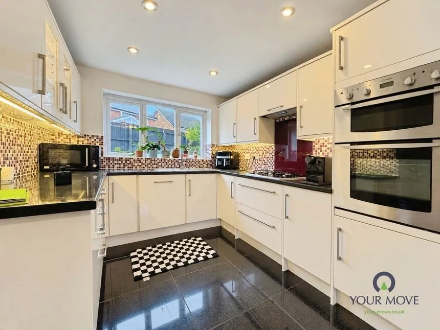 Grenada Close, Lower Darwen, BB3, photo 5