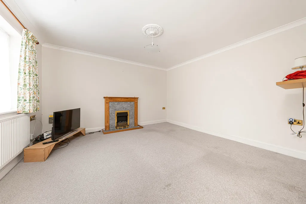 Moorhall Road, Harefield, UB9, photo 25