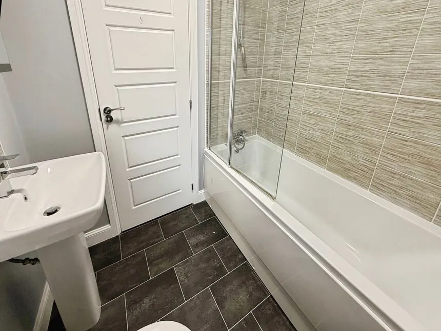 Brutus Court, North Hykeham, LN6, photo 17