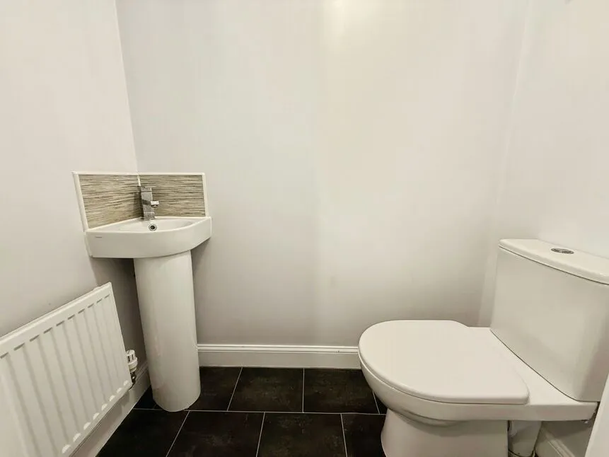 Brutus Court, North Hykeham, LN6, photo 10