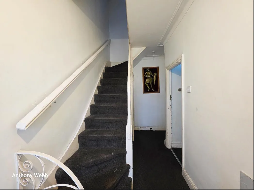 Connaught Gardens, Palmers Green, N13, photo 3