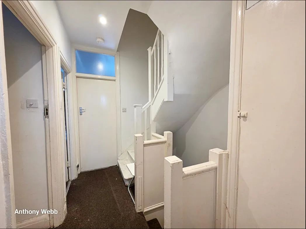 Connaught Gardens, Palmers Green, N13, photo 6