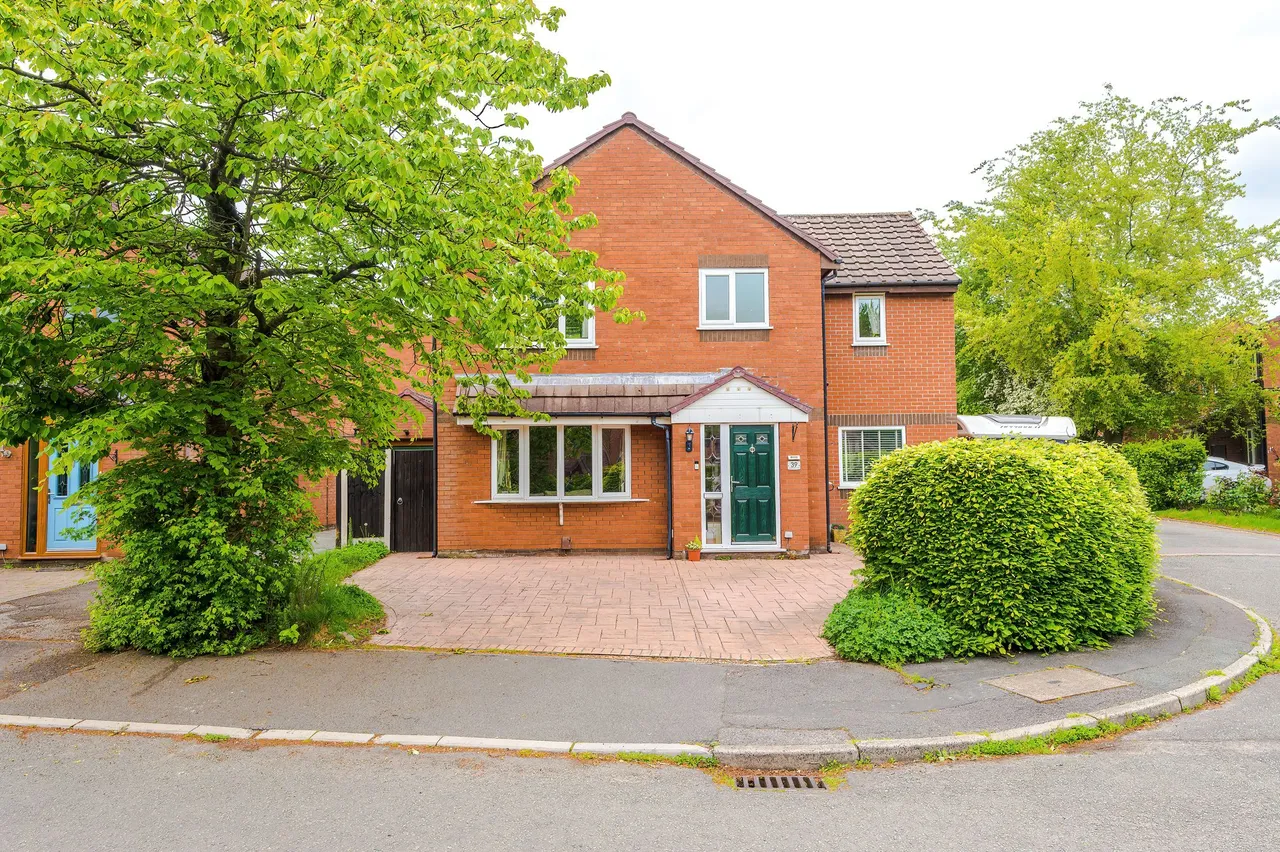 4 bed house for sale — Gilderdale Close, Birchwood, Warrington, Warrington, WA3 6TH