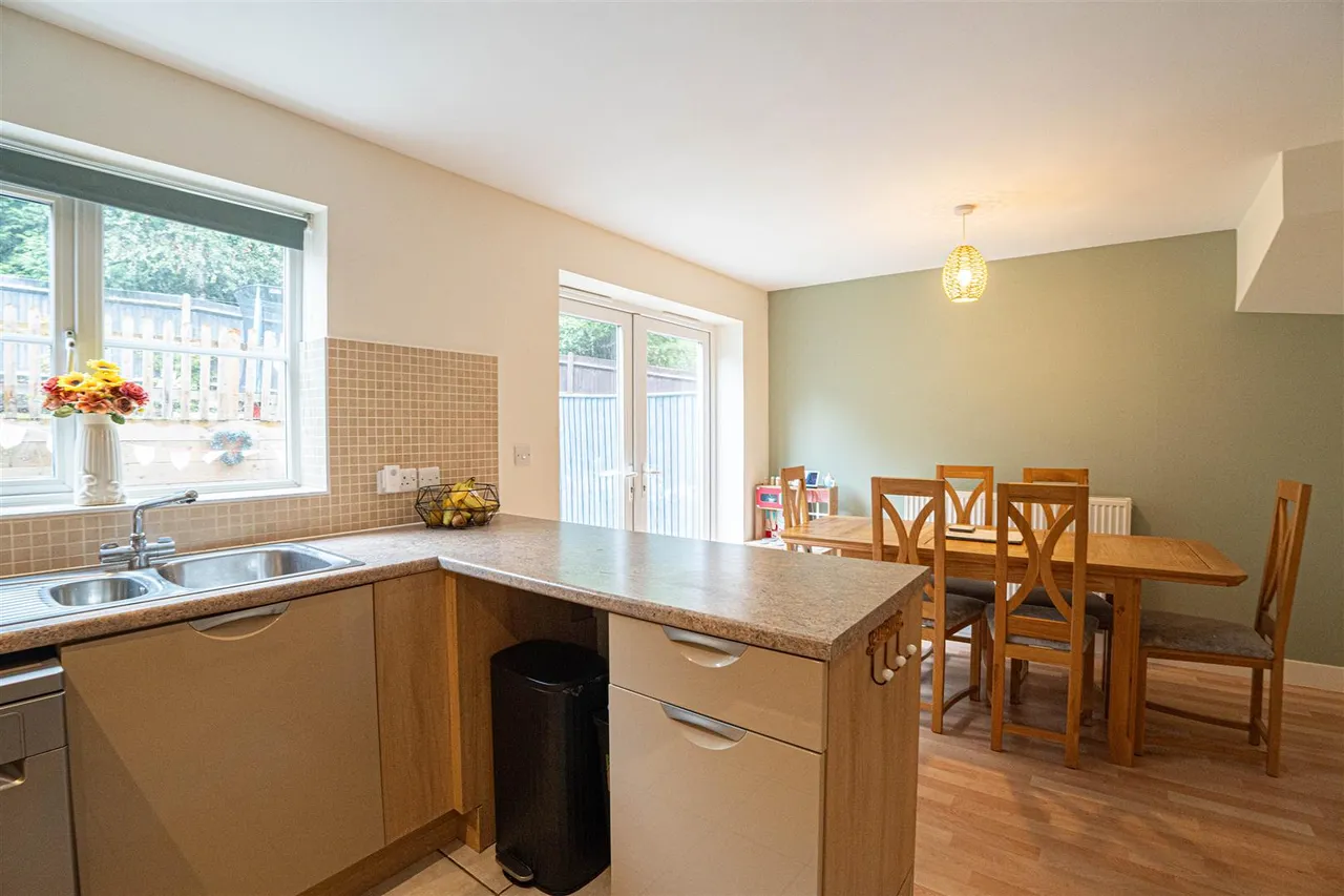 Lydd Close, St. Leonards-On-Sea, photo 21