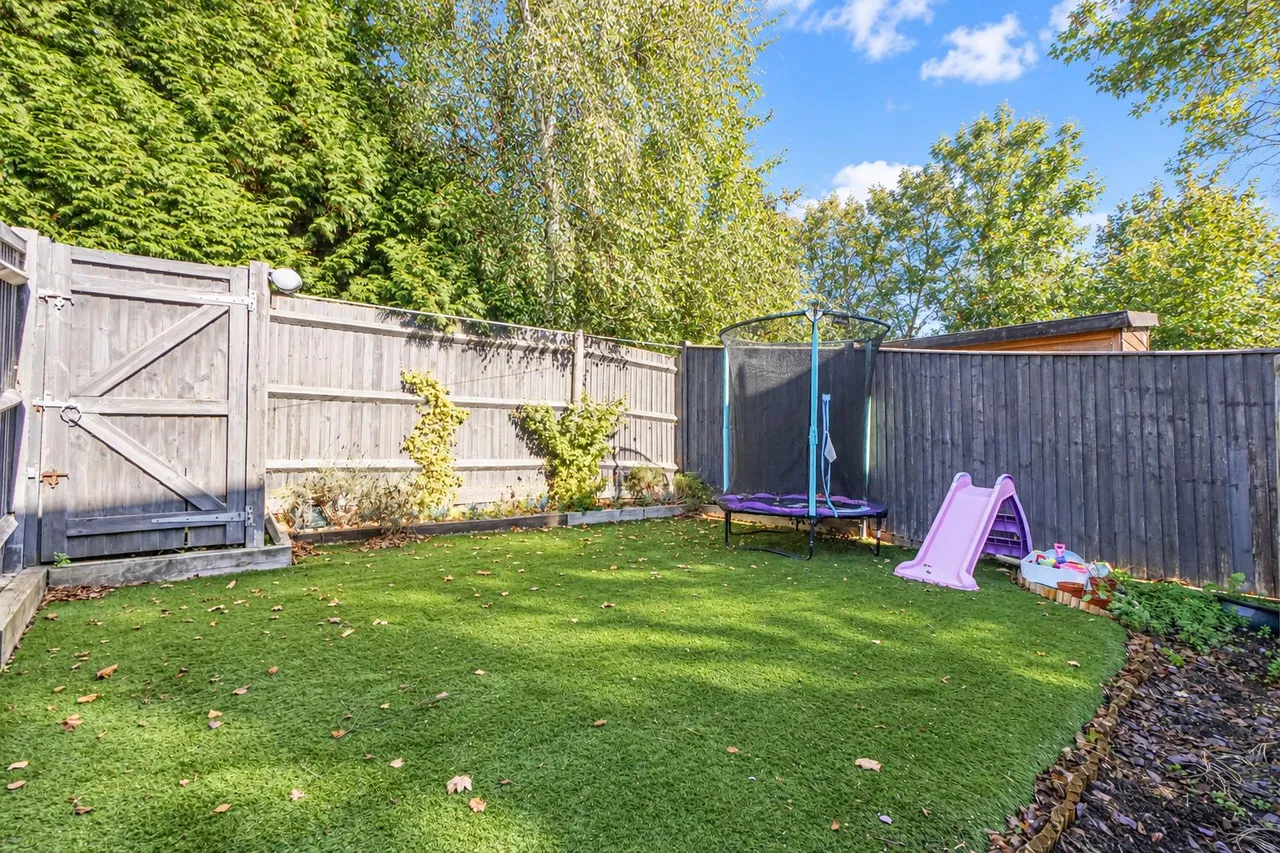 Lydd Close, St. Leonards-On-Sea, photo 6